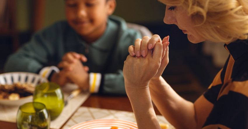 Oração para antes e depois das refeições