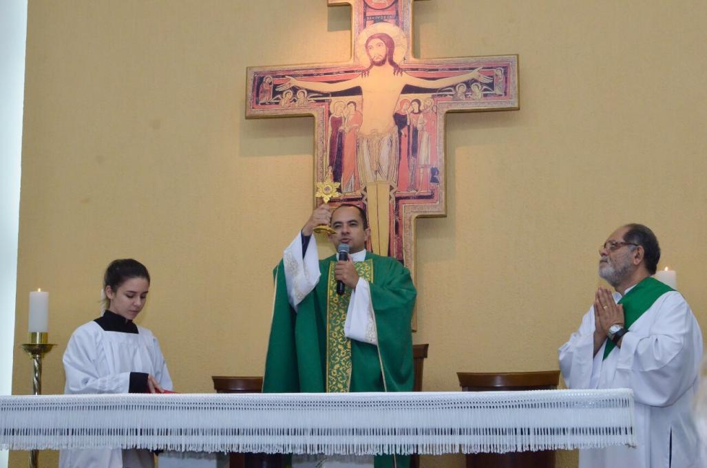 Pe. Júlio César Coelho