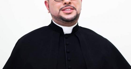 Pe. Kleber Santos Junior