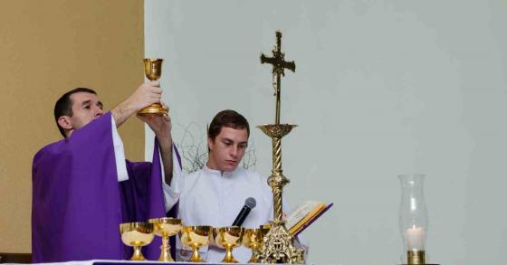 1ª Missa de Cura e Libertação com Padre Diego