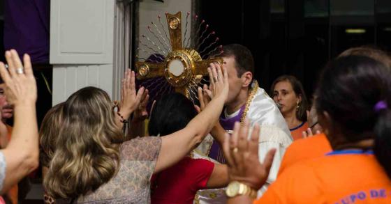 1ª Missa de Cura e Libertação com Padre Diego