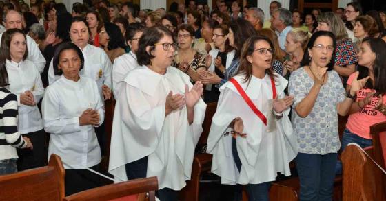 1ª Missa de Cura e Libertação com Padre Diego