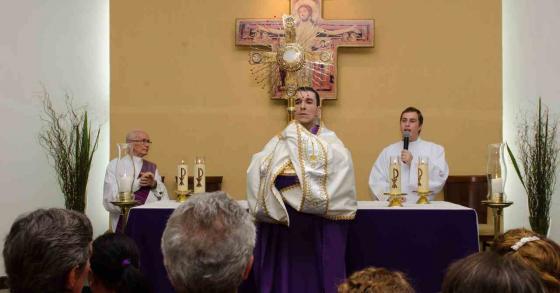 1ª Missa de Cura e Libertação com Padre Diego