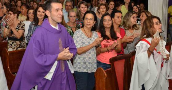 1ª Missa de Cura e Libertação com Padre Diego