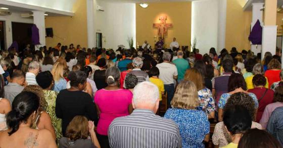 1ª Missa de Cura e Libertação com Padre Diego