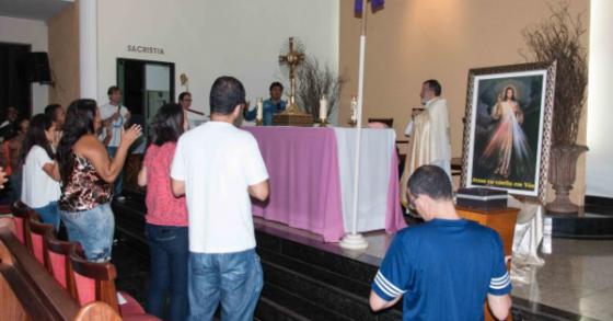 Tarde de Louvor "Venha experimentar a Misericódia de Deus"