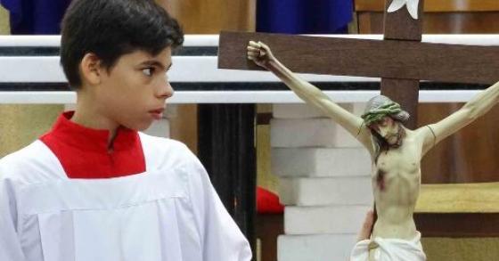 Adoração à Santa Cruz - Semana Santa 2018