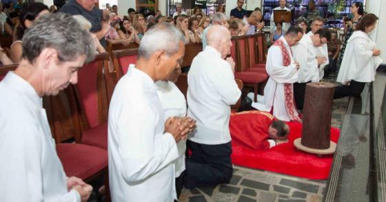 Adoração à Santa Cruz - Semana Santa 2018
