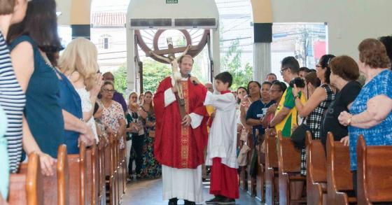 Adoração à Santa Cruz - Semana Santa 2018