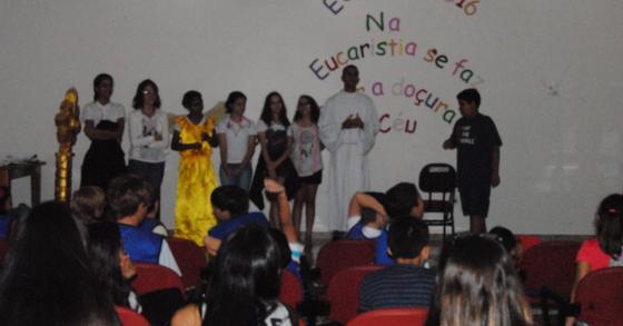 15Out Encontro de Crianças com Cristo